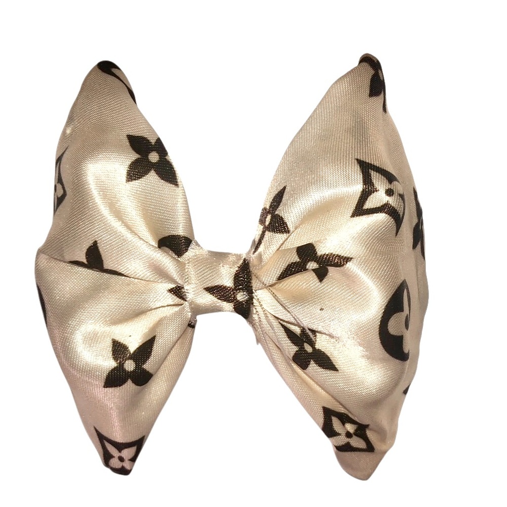 Designer Cream Patterned butterfly style Bow Hair Clip
